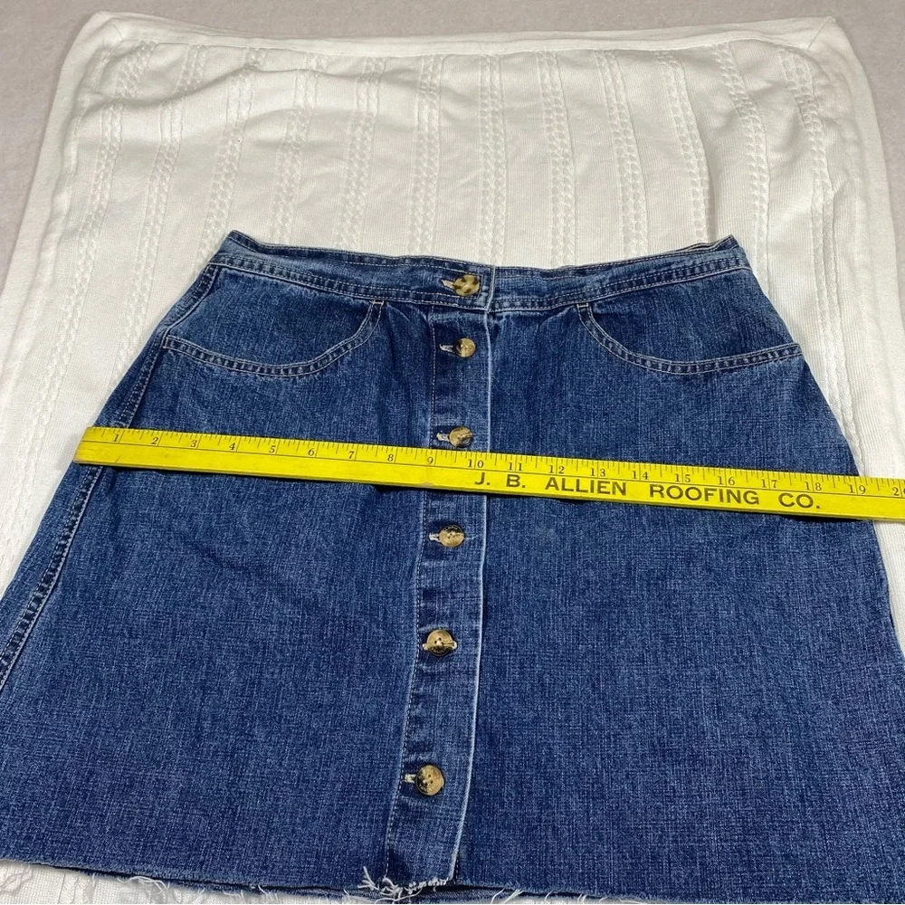 Gloria Vanderbilt Jean Mini Skirt Frayed Hem size 12 Button Down Skirt